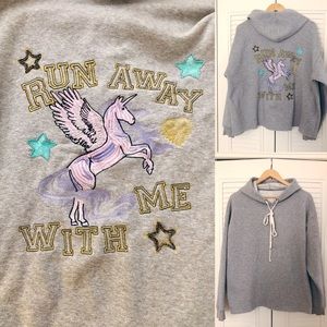 Embroidered Graphic Hoodie Sweatshirt with Beading
